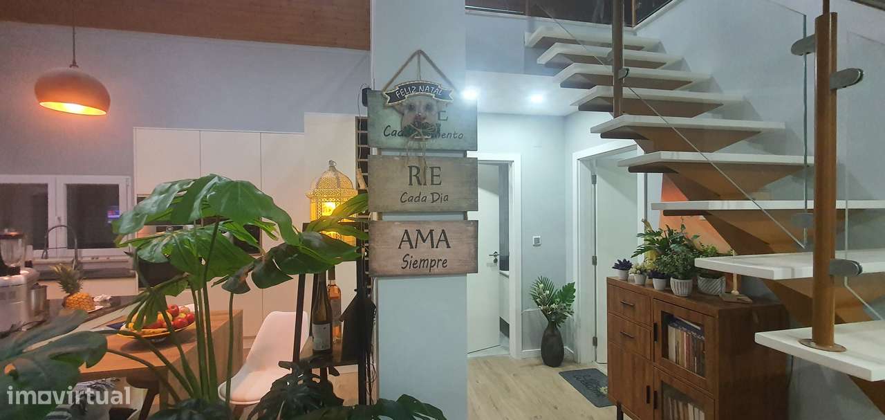 Lindíssima Moradia térrea independente Lote 580m2 Piscina Anexo Parque-17