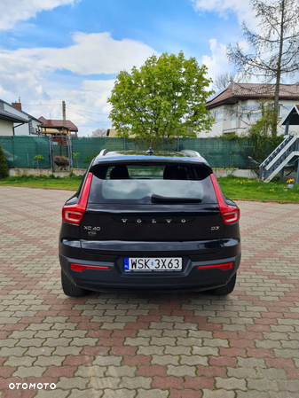 Volvo XC 40 D3 Momentum Pro - 4