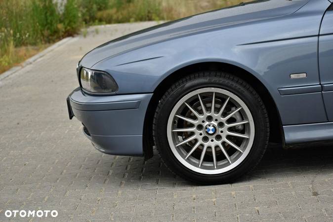 BMW Seria 5 525i - 12