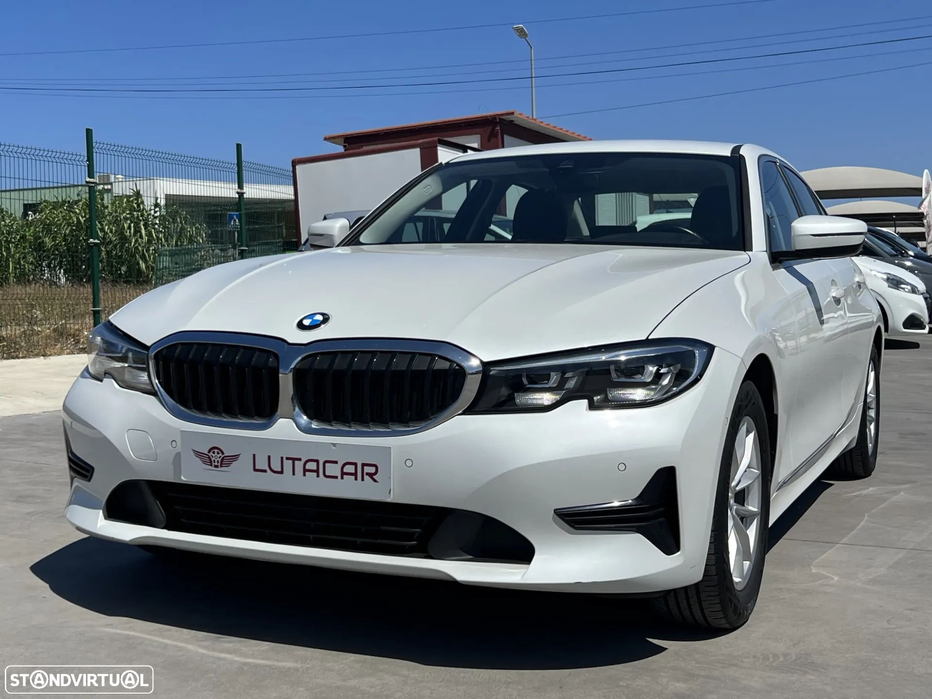 BMW 318 d Line Sport Auto - 13