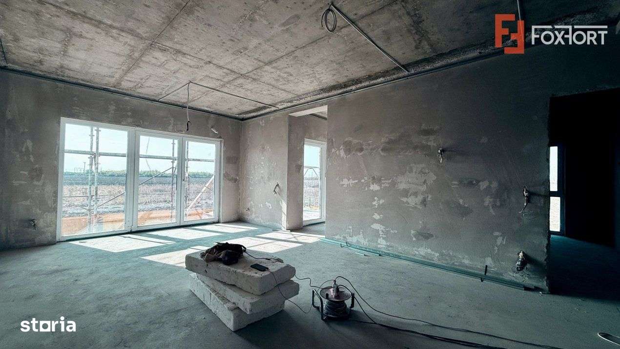 COMISION 0% Apartament cu 4 camere si terasa de 20 mp - Torontalului - Imagine principală: 2/11