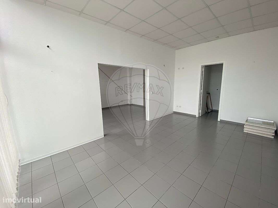 Loja  para arrendamento - Grande imagem: 4/9