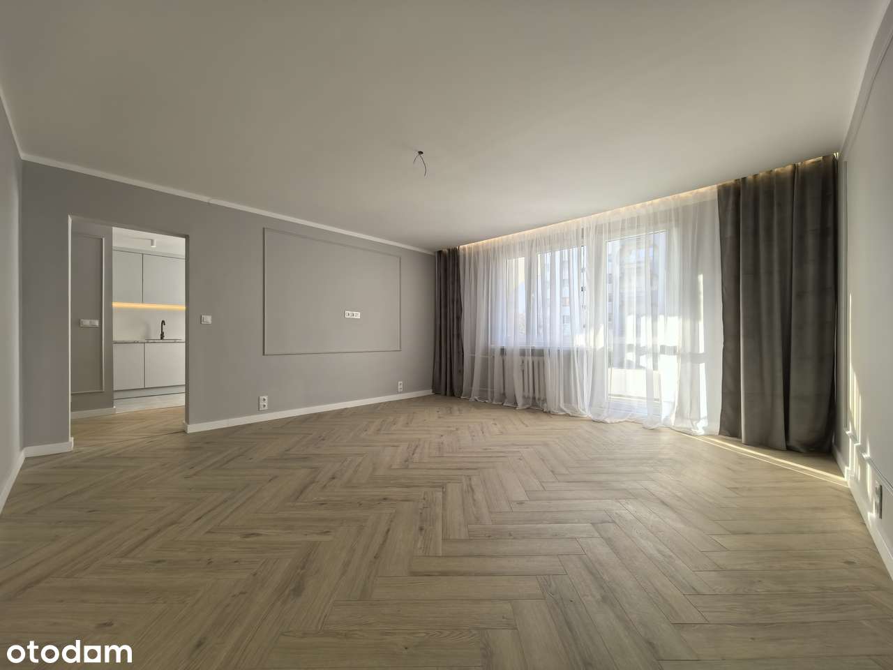 NOWA OFERTA! Nowoczesne mieszkanie na Parkitce po remoncie! I piętro-12