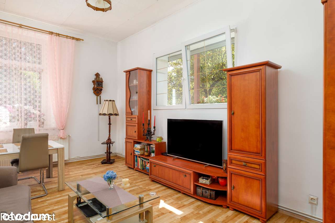 Przestronne mieszkanie z ogrodem i balkonem-2