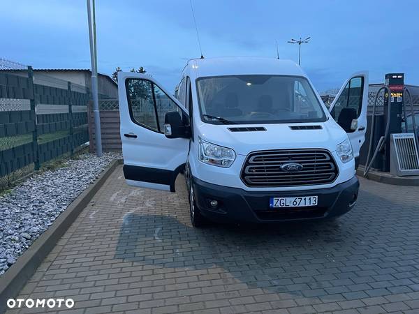 Ford Transit - 1