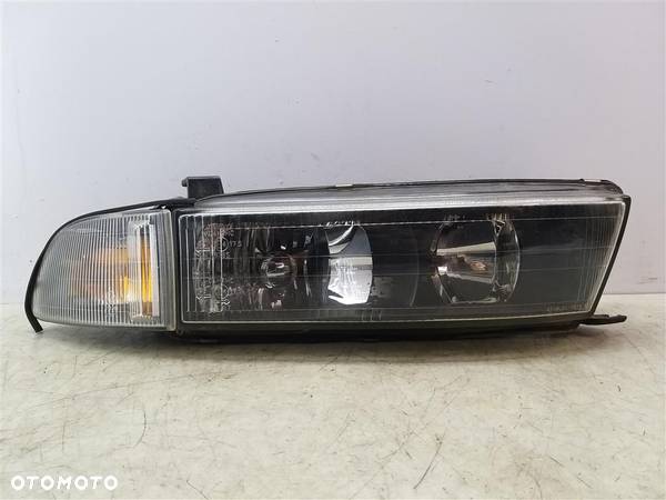 Reflektor lampa przód prawa Mitsubishi Galant 2,4 GDI ROK 1997-2003 - 3