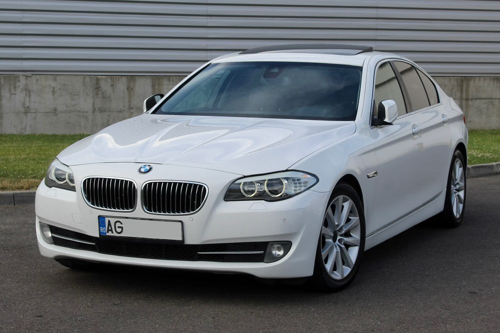 BMW 5 Series F10/F11/F07 [2010 - 2017] 520d 2012