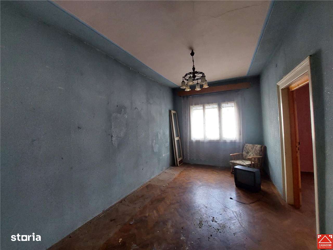 Casa cu spatiu comercial, zona Intim-8