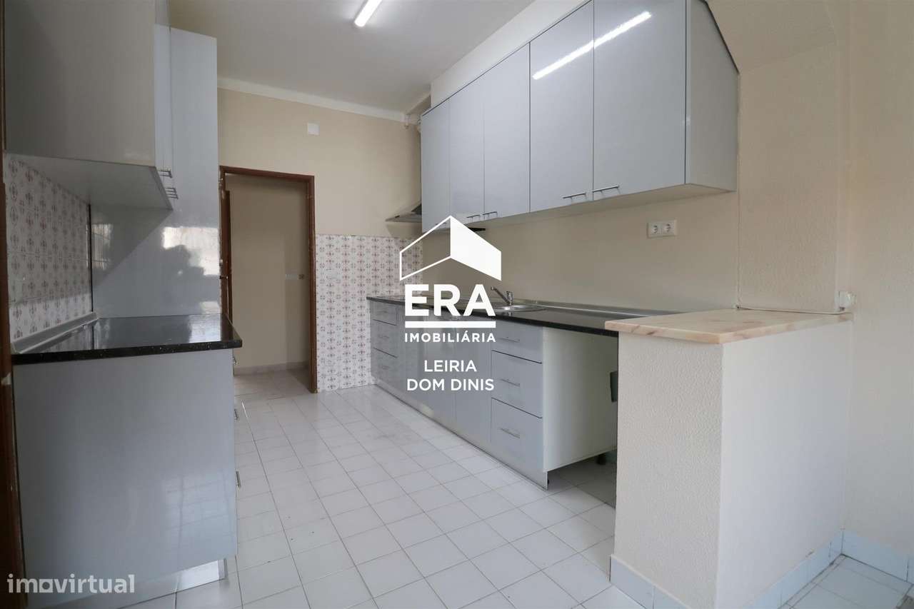 Apartamento T3 na Marinha Grande-1