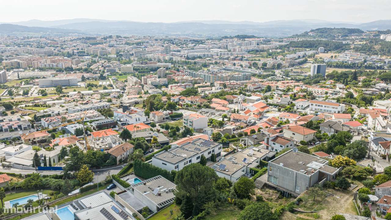 Moradia T4 Seminova | Nogueiró, Braga-46