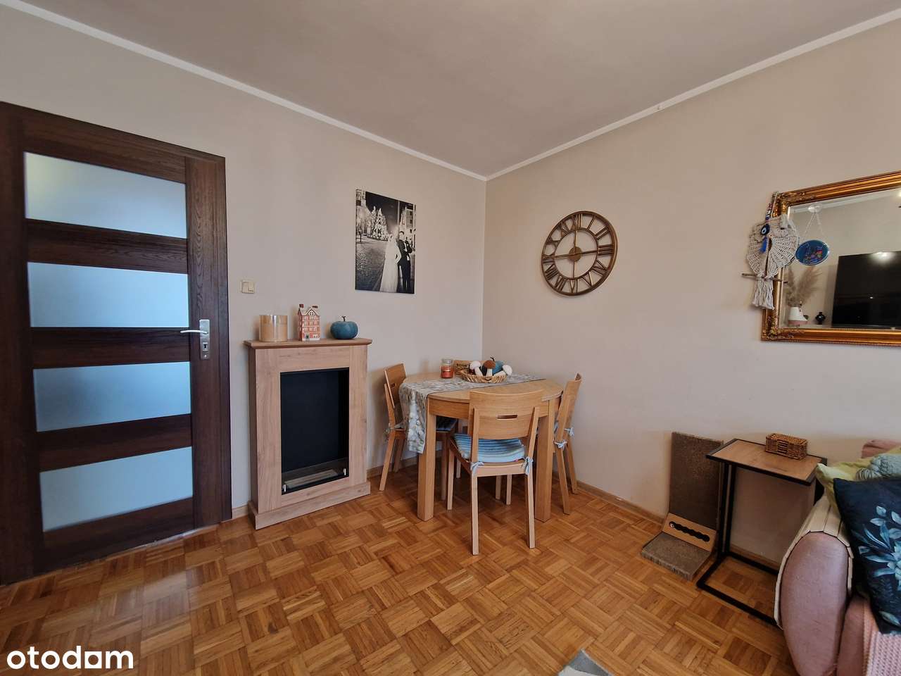 Piękne 2 pokojowe mieszkanie na Koniuchach!-16