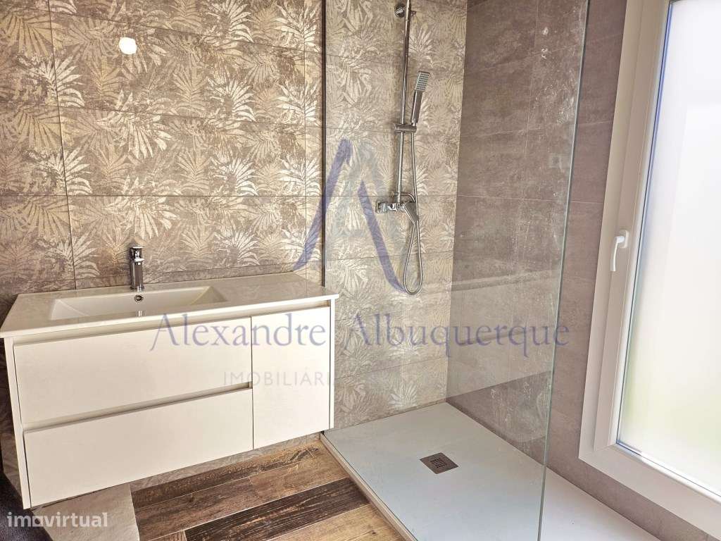 Moradia Contemporânea com Piscina na Lagoa de Albufeira-26