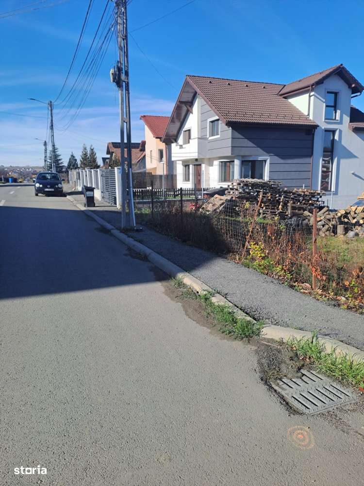 Teren intravilan 9,1 ari - cartierul Sarmas - Imagine principală: 4/5