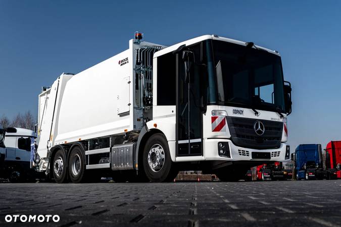 Mercedes-Benz Econic 2630L 6x2 EKOCEL/GP Truck/FARID - 11