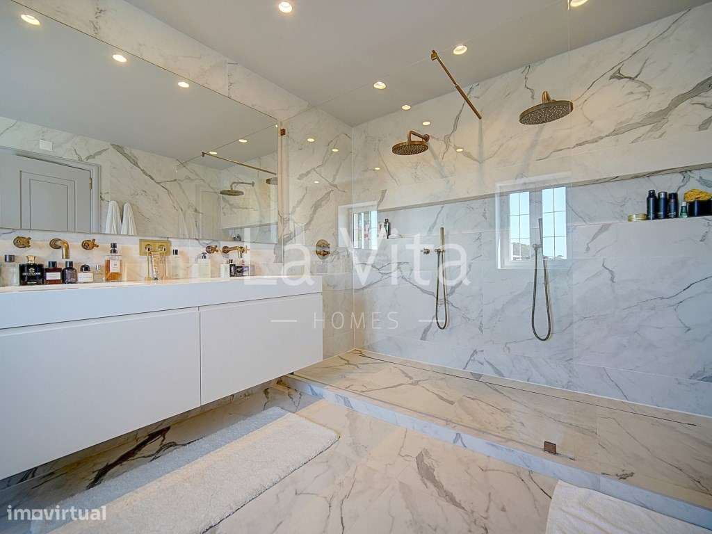 Apartamento T4 Duplex, em condomínio exclusivo no centro do Estoril.-26