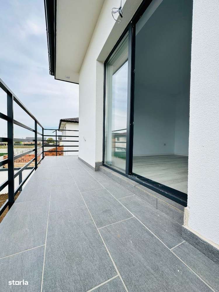 Vila Spatioasa 5 Camere - La intrare in Comuna Berceni - Imagine principală: 3/12