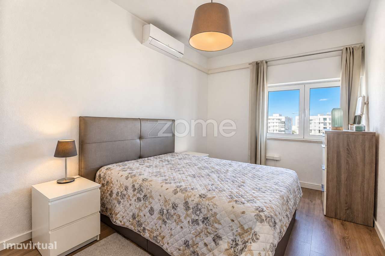 Apartamento T2 Remodelado com Excelente Luminosidade | Marvila, Lisboa-15