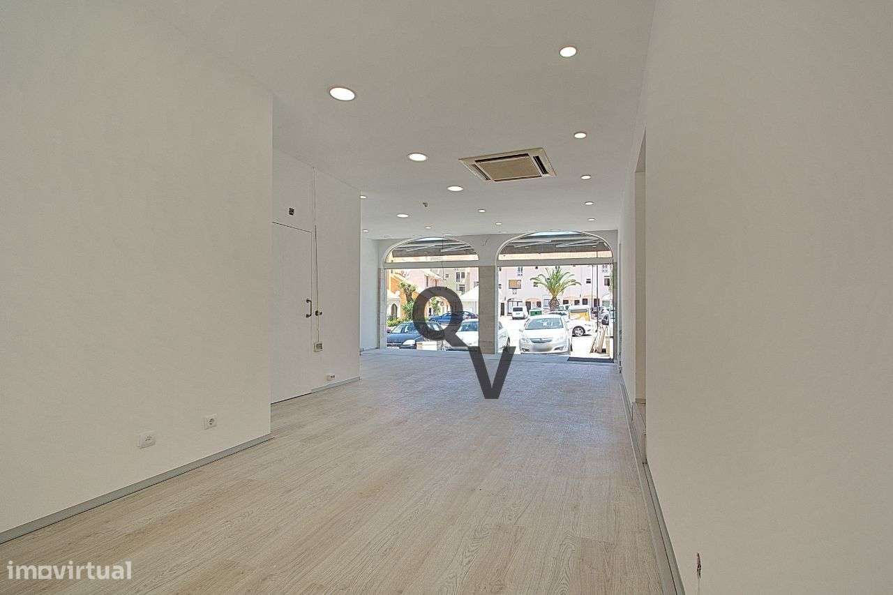 Loja sita na Marina de Vilamoura-13