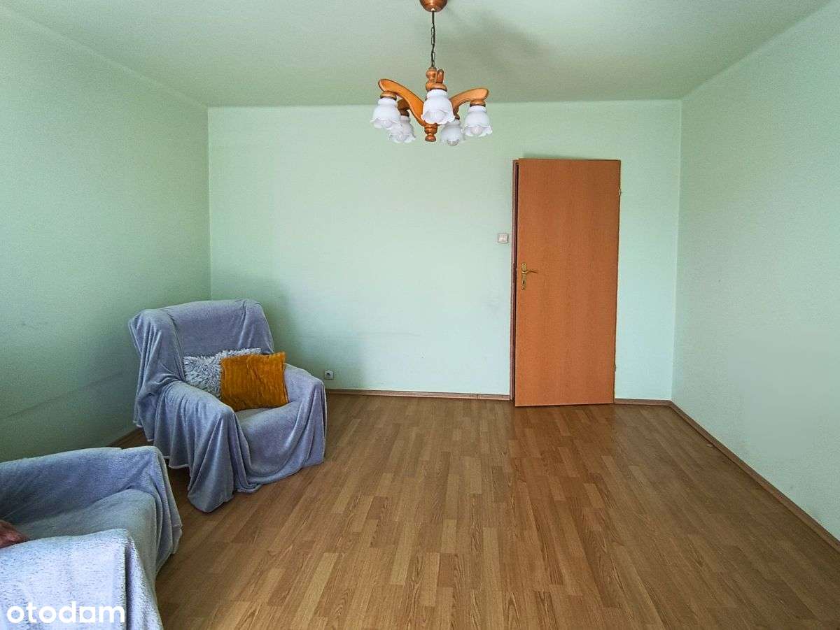 3 pokoje z balkonem - świetna lokalizacja-1