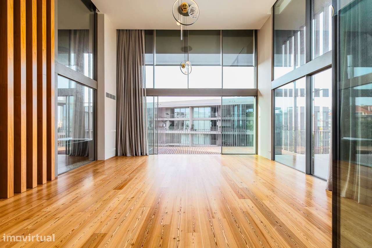 Exclusive 4-bedroom duplex with private rooftop - Grande imagem: 4/56