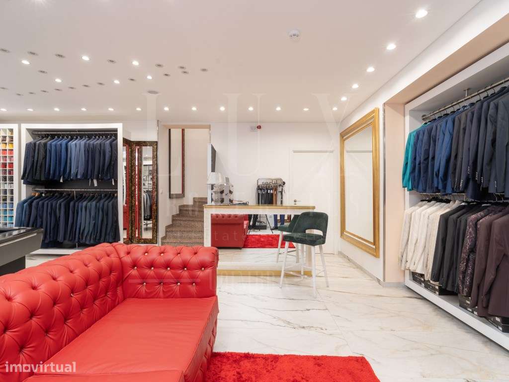 Prédio | Rua da Sofia, Coimbra - Grande imagem: 4/32