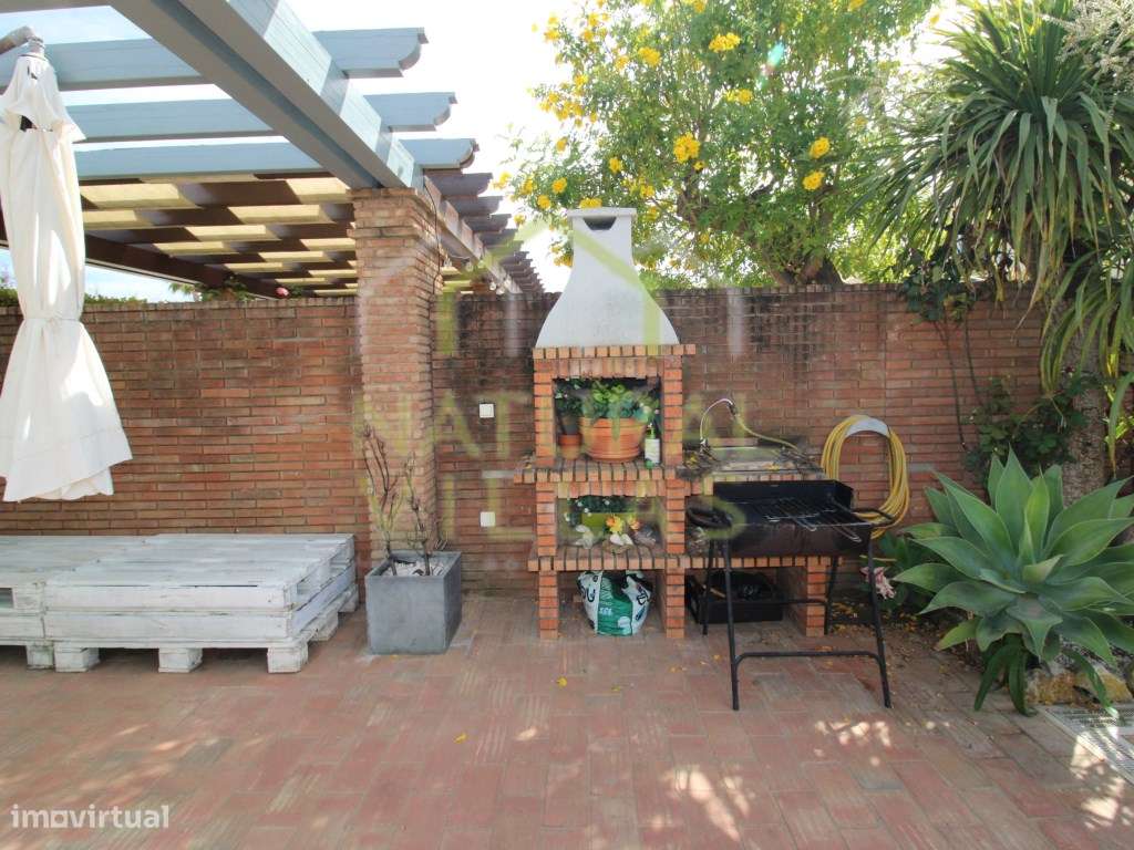 Moradia Geminada de Luxo T5 com Piscina Privativa e Garagem, Vilamoura-31