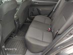 Toyota Corolla 1.6 Active - 9