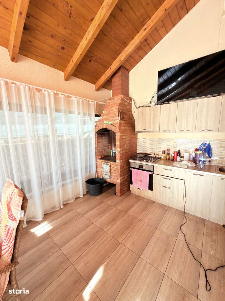 Casa caramida zona Bucovina-11