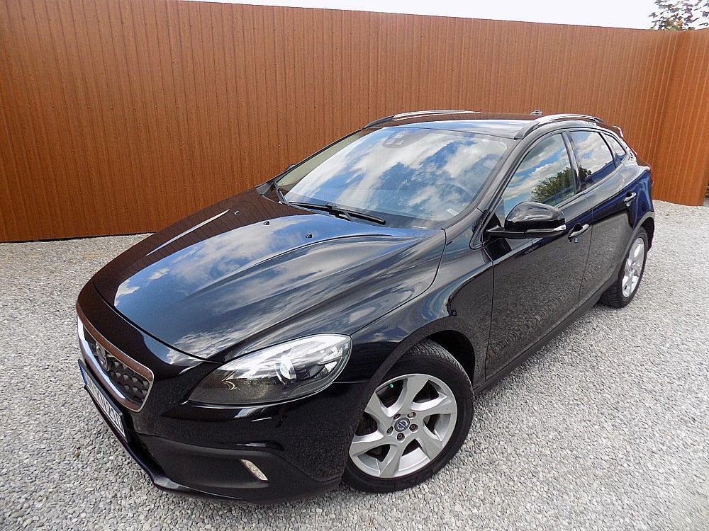 Volvo V40 T4 Powershift Momentum 2014