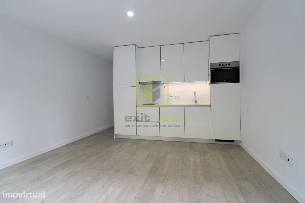 Apartamento T1 Kitchenet para Arrendamento - Grande imagem: 3/16