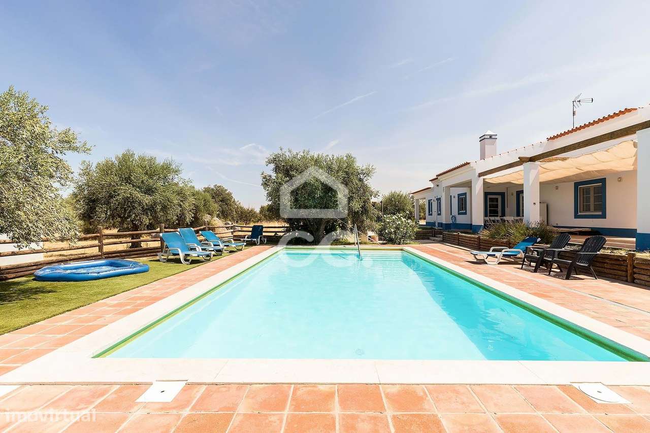 Quinta de 1,29 ha c/ Moradia T4 e Piscina | Reguengos de Monsaraz, Évo-44