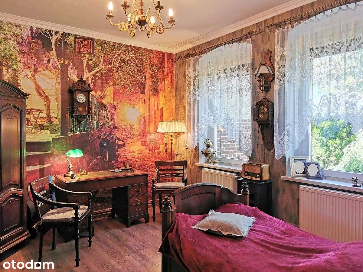 Klimatyczny dom z potencjałem i dużą działką-9