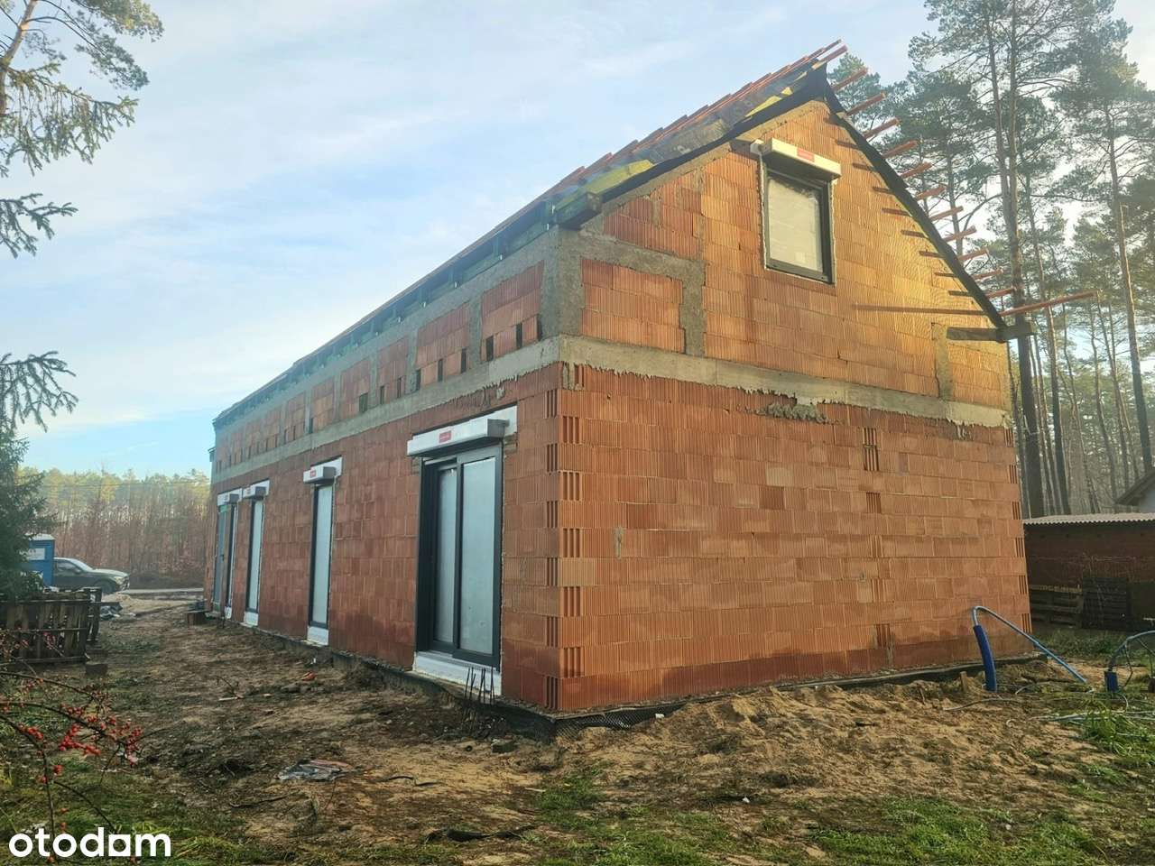 Nowy dom z garażem 2-stanowiskowym. W lesie i 380 m od Jeziora.-9