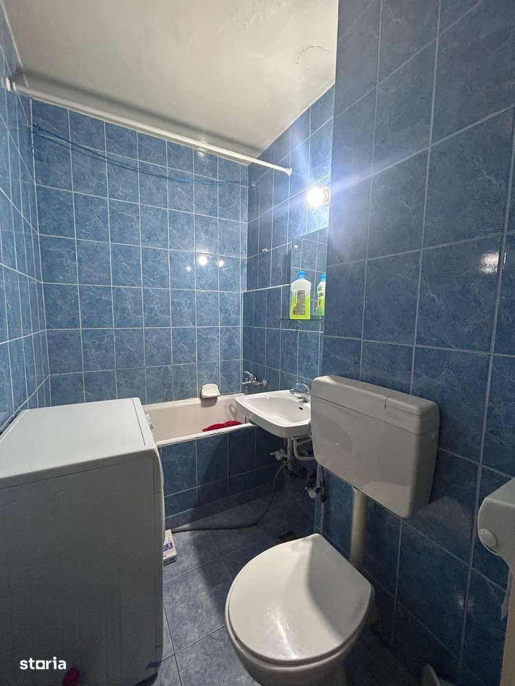 Garsoniera de vânzare Policlinica Titan etaj 3-7