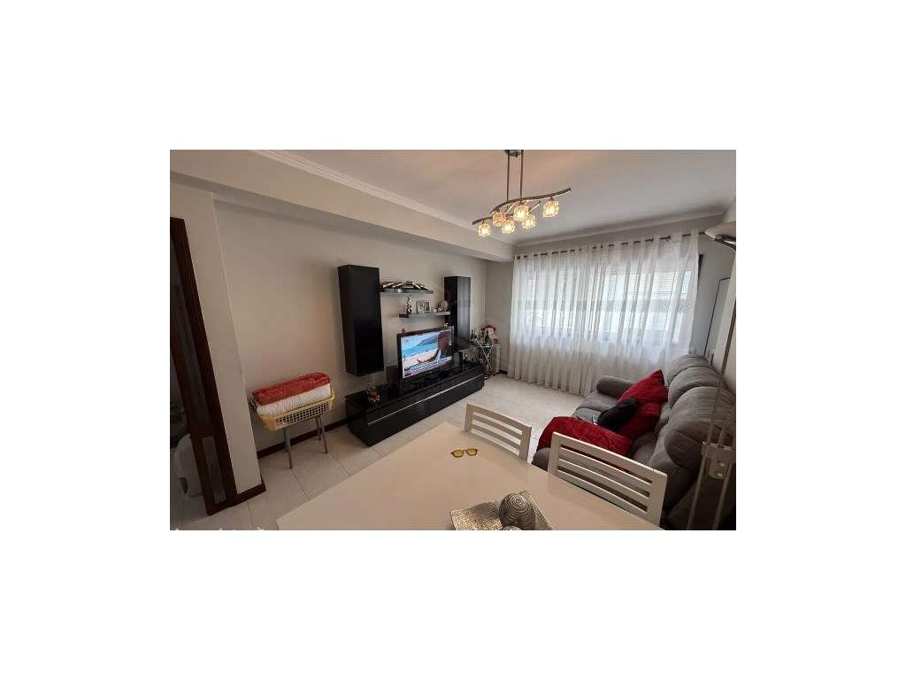 Apartamento T2 à Serra do Pilar - V. N. de Gaia-0