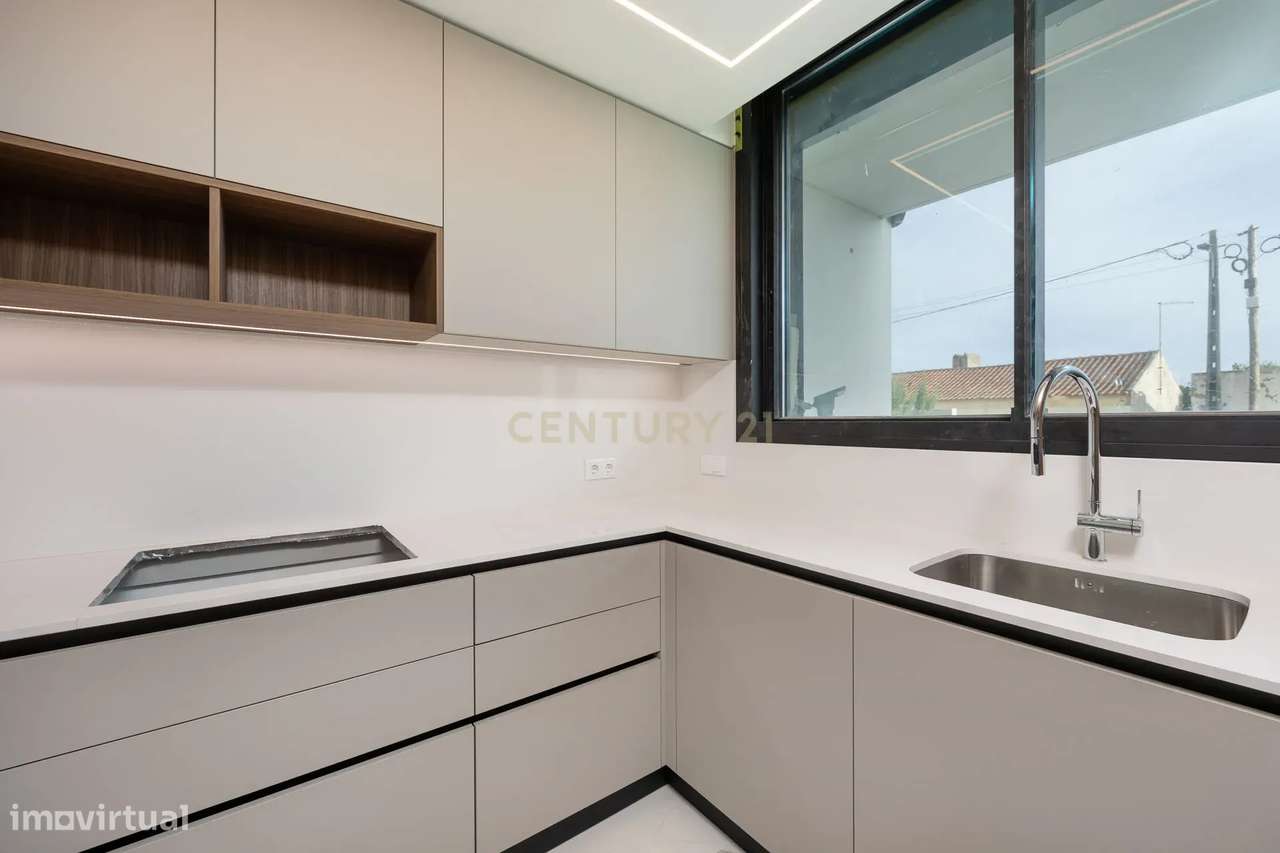 Moradia de Luxo || Buarcos || Figueira da Foz - Grande imagem: 5/60