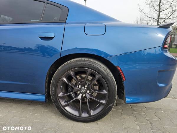 Dodge Charger 6.4 Scat Pack - 10