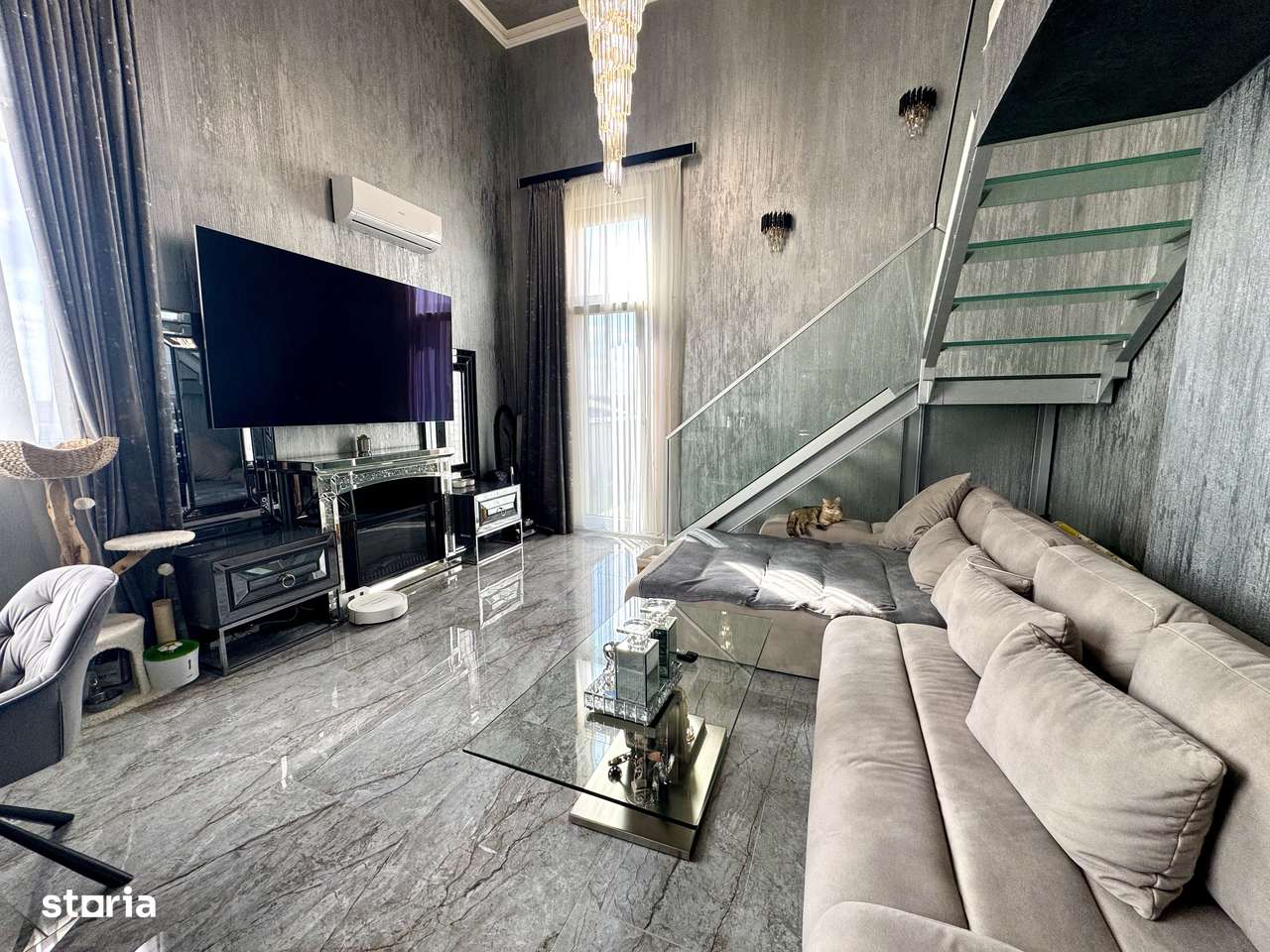Ofer spre vanzare penthouse amenajat modern, ARED-AFI-7