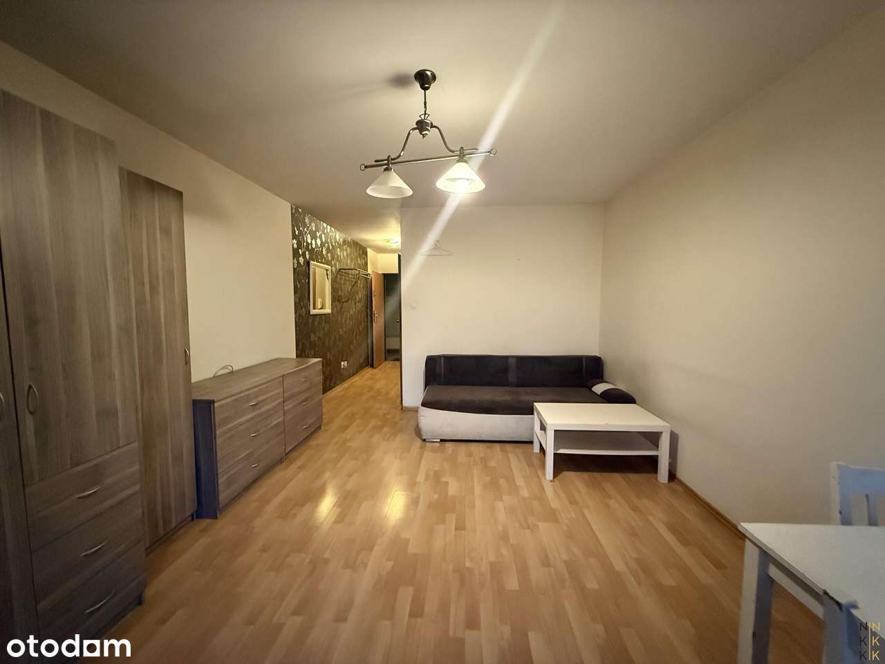 Kawalerka z oddzielną kuchnią / garaż podziemny / komórka lok / Pawia-2