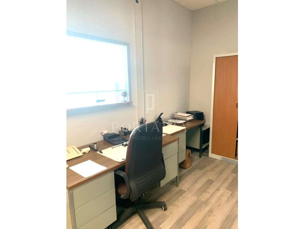 Venda de Empresa de Caixilharia + Pavilhão Industrial, Palhaça - Ol... - Grande imagem: 3/17