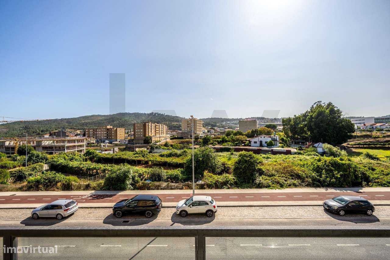 Apartamento T2+1 no centro de Valongo | 2 Frentes-23