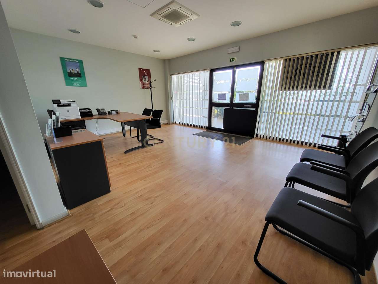 LOJA NA RUA MIGUEL TORGA (RUA DO CIDRAL) - COIMBRA - Grande imagem: 2/9