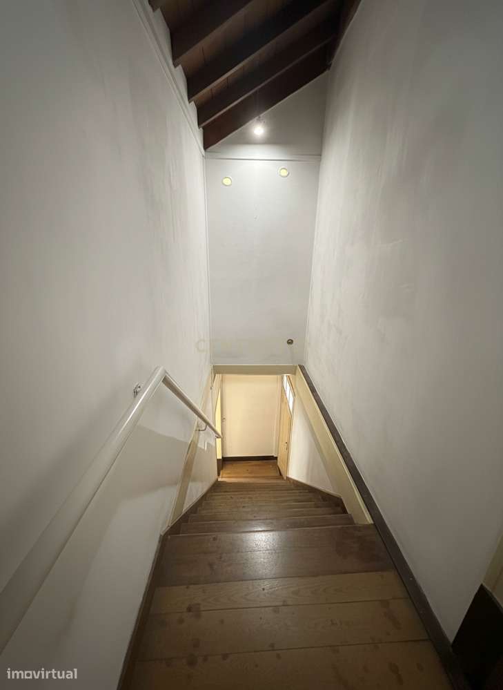 Moradia T5 com Grande Potencial | Salvaterra de Magos-15