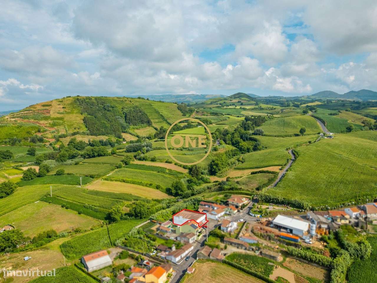 Estabelecimento Comercial em Fenais da Ajuda - Grande imagem: 5/5