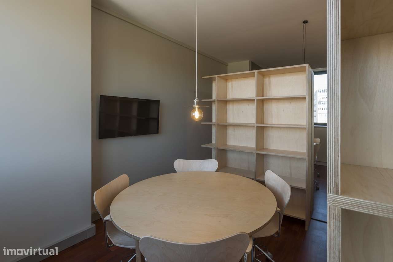 Escritório | Atelier no Pinheiro Manso no Porto - Grande imagem: 4/7