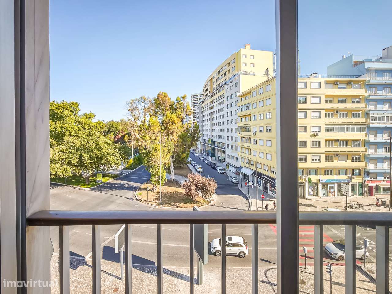 Entrecampos, apartamento T3 renovado - Grande imagem: 4/25