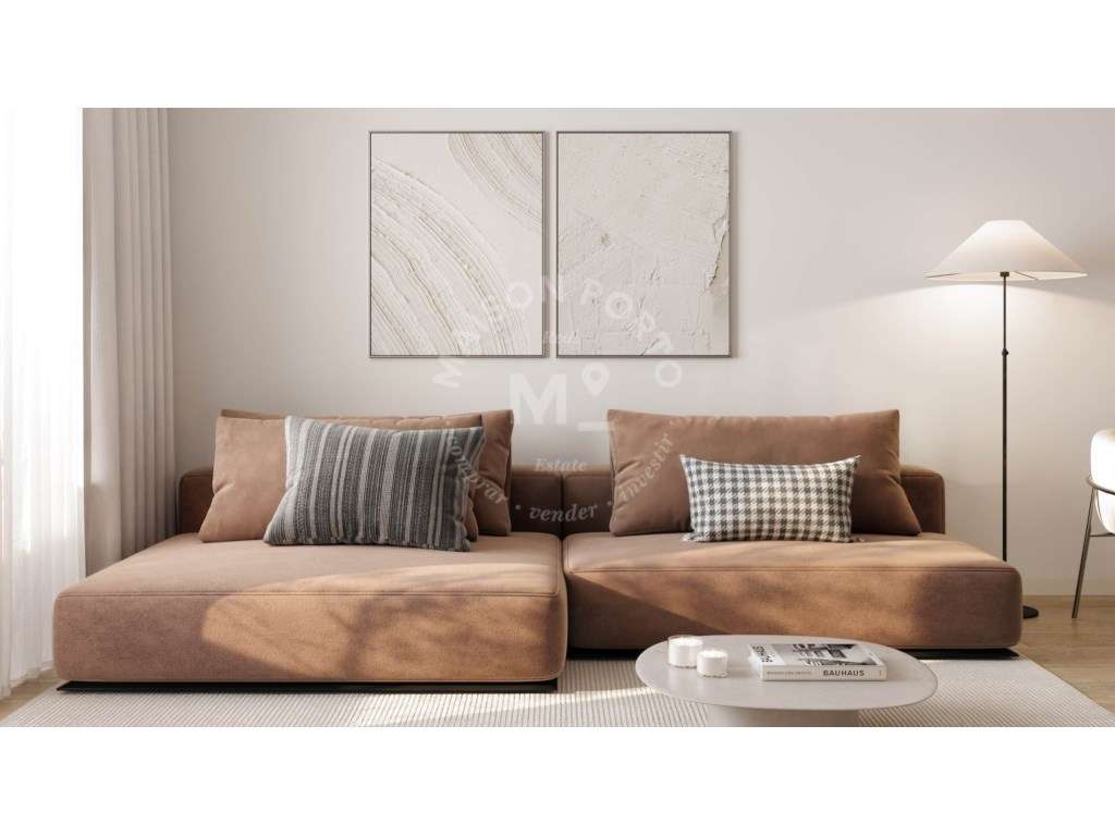 Apartamento T0 com Varanda e Estacionamento próximo à Estação de Me...-18