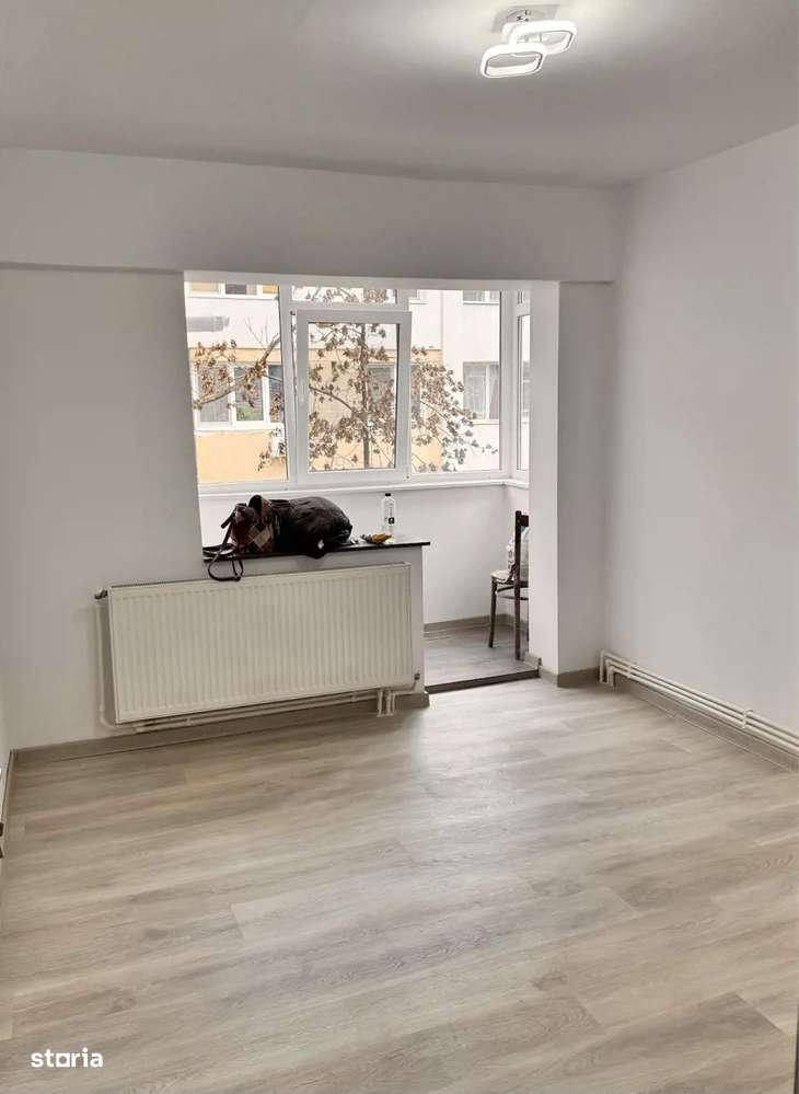 De Vanzare Apartament cu 2 camere zona Hipodrom-0