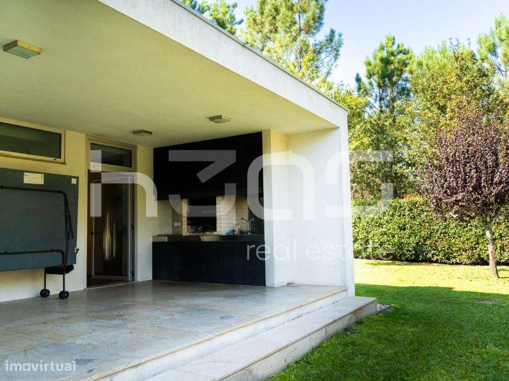 MORADIA T4 COM PISCINA INTERIOR - ONDE A NATUREZA MARCA PRESENÇA-25