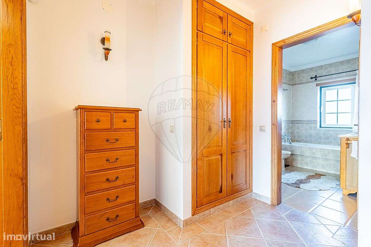 Moradia T4 para venda-21